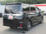 ヴォクシー 2.0 ZS 煌 4WD