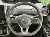 【ステアリングスイッチ】運転中、前方から目線をそらすことなく、オーディオ等の操作が可能な便利機能!安心&快適なドライブを演出してくれます♪