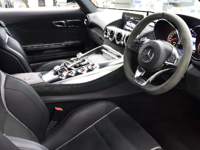 メルセデス・ベンツ AMG GT S の中古車詳細 (30,000km, シロ
