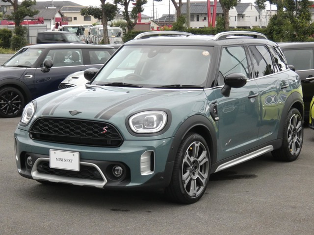 ミニクロスオーバークーパー SD オール4 4WD
