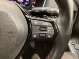 クルーズコントロールを装備しています。高速道路などで一定の速度で走ってくれるので運転が楽ですよ!速度を設定できますので、スピードの出しすぎにも注意できます。