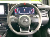【ステアリングスイッチ】運転中、前方から目線をそらすことなく、オーディオ等の操作が可能な便利機能!安心&快適なドライブを演出してくれます♪