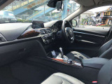 3シリーズツーリング 320i ラグジュアリー 