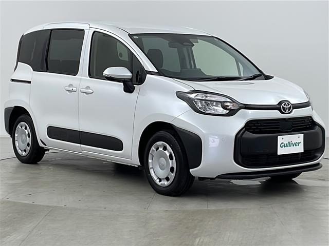 シエンタハイブリッド 1.5 G E-Four 4WD修復歴無し