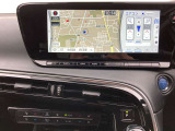 オートエアコンは温度を設定するだけで、自動で風量などを設定してくれます。運転しながら操作も必要ないので、安全性も向上します。