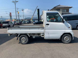 お車で来られる際は松茂吉野線です。電車でこられる際は最寄り駅は板野駅です。駅にはスタッフがお迎えに上がりますので是非見に来てください!