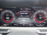 様々な情報を表示できるメーターです。運転手様の好みに合わせて表示内容やデザイン表示を変えられます☆