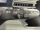 【アダプティブヘッドライト】先行車や対向車などの周りの状況に応じて、ハイビームまたはロービームを切り替え、さらに照射範囲を自動で調整します!常に運転しやすい視界を確保し、安全運転をサポートします。