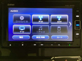 ナビゲーションはフルセグTV対応のGathers純正メモリーナビを搭載しています。Bluetoothオーディオ機能がありますので、スマートフォンなどの音楽も再生できます。
