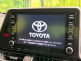 【8インチ ディスプレイオーディオ】大画面のディスプレイはAppleCarPlayやAndroidAutoが利用可能。大きな画面でスマホナビアプリ等が利用いただけます♪