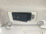 ETCが装着されています。再セットアップ後高速道路の料金所をノンストップで通過できて大変便利です