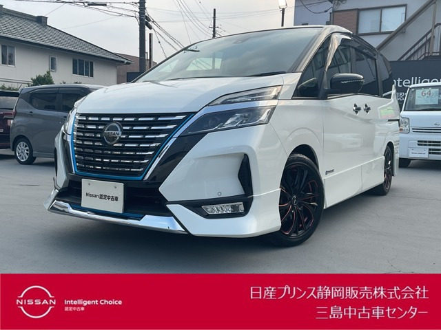セレナ 1.2 e-POWER ハイウェイスター V 