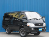 ハイエース 3.0 スーパーカスタムリミテッド トリプルムーンルーフ ディーゼル 4WD 