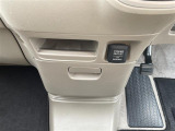 気になる車はすぐにお問い合わせください!画面右側の0066から始まる無料ダイヤルからお問い合わせ下さい!専門スタッフがお車のご質問にお答えいたします!