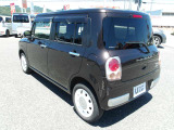 車の価格はお手頃でも、その道三十年以上の整備士が妥協なく検査するから安心!