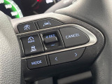 【レーダークルーズコントロール】高速道路での長距離走行が楽に!!自動で速度を保つクルーズコントロールが、衝突軽減システムと連携し、前方の車両を感知して車間を保つように速度調節してくれます!!