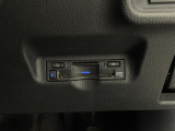 気になる車はすぐにお問い合わせください!画面右側の0066から始まる無料ダイヤルからお問い合わせ下さい!専門スタッフがお車のご質問にお答えいたします!