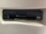 【ETC】高速道路の料金所をストレスなく通過!話題のスポットやサービスエリアに多い「スマートIC」利用時は必須のアイテムです。当店でセットアップを実施、ご納車当日からすぐにご利用いただけます!