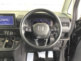 【Honda SENSING】いつもの道で、高速道路などで、安心・快適な運転を支援します。先進の安全運転機能システム搭載。