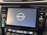【大画面ナビ】人気の大型9インチナビを装備。存在感のある大画面はインパクト大!ナビ利用時のマップ表示は見やすく、テレビやDVDは臨場感がアップ!いつものドライブがグッと楽しくなります♪