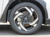 225/55R18