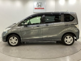 購入後も自社指定整備工場完備でお客様の愛車をしっかりサポート致します!御納車時には安全かつ安心してお乗り頂けるようホンダ専門知識を持つ整備スタッフが点検・整備・装備も説明をしてお渡ししております。