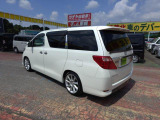 初めてお車を購入される方もご安心ください!手続きから保険の加入までスタッフが丁寧にご案内いたします!