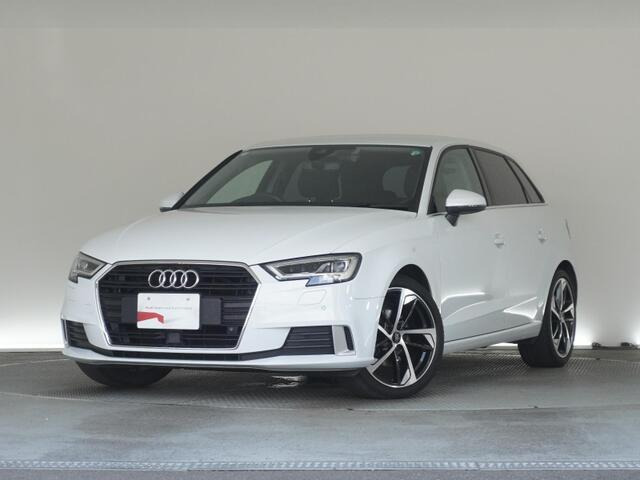 A3スポーツバック30 TFSI スポーツ シグネチャーエディション