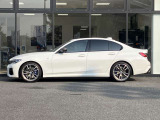 点検整備時に交換が必要な項目(BMW認定指定交換指定部品など)に関しましては、すべて新品の純正部品を使用させて頂きます。※点検項目にはBMWコンピューター診断も含まれます。