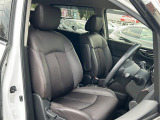 店舗にて現車の確認もいただけますので、お電話で在庫のご確認の上是非ご来店くださいませ。
