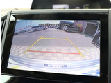 仕入れを行い、店頭に到着後は第三者検査機関が行う検査を実施しております。