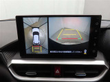 バックモニターを装備しています。車庫入れ時等に車両後方が確認出来るのでとても便利です。