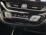 気になる車はすぐにお問い合わせください!画面右側の0066から始まる無料ダイヤルからお問い合わせ下さい!専門スタッフがお車のご質問にお答えいたします!