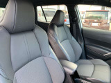 エンジンルームも綺麗に洗浄してから納車致します。普段あまり見ることが無い箇所だからこそ綺麗だと感動しますよね(*´▽`*)