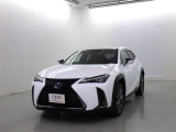 「UX250h F SPORT」入荷いたしました。ボディーカラーは“ホワイトノーヴァガラスフレーク”です。