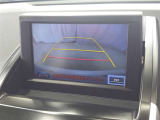 バックガイドモニターで、後方を確認しながら安心して駐車することができます。運転初心者も熟練者も必須の機能ですよ!