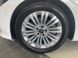 車両は屋内展示しておりますので天候に関係なくごゆっくりコンディションご確認頂けます。車両を倉庫へ保管している場合が御座いますのでご来店前に在庫確認頂けると幸いです。TEL072-784-8800