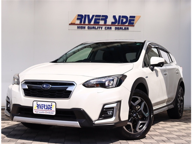 XV2.0 アドバンス 4WD1オーナー 8インチSDナビフルセグDVD再生