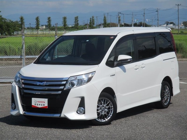 ノア 1.8 ハイブリッド Si 