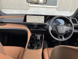 見通しのよいすっきりとした視界で、誰でも運転しやすいです。運転のしやすさは疲れにくさにも繋がりますよ♪
