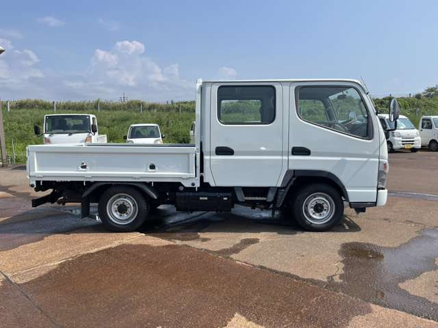 三菱ふそう キャンターガッツ Wキャブ 4WD 積載1200kg の中古車詳細
