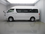 ハイエース 2.7 グランドキャビン 4WD 