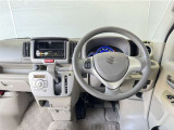 運転しやすいインパネ周りです。見やすいレイアウトで快適なドライブをサポートします☆☆