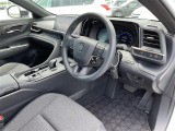 クラウンクロスオーバー 2.5 G E-Four 4WD 4WD ワンオーナー