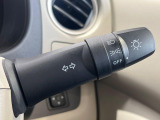 【オートライト】周りの明るさに応じて自動でヘッドライトの点灯・消灯ができる機能です!ライトの付け忘れ・消し忘れなどが無くなり、雨の日や夕方の走行も安心!トンネル通過時も便利ですね♪
