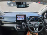 運転席まわりです。細かいオプションなど、気になるところがあればお気軽にメールやお電話等でお問合せください。