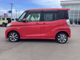個性豊かなスタッフがお客様の車選びをしっかりとアドバイスいたします。是非一度鶴田自動車へご来店お待ちしております。当社は中古自動車販売士が在籍しています。