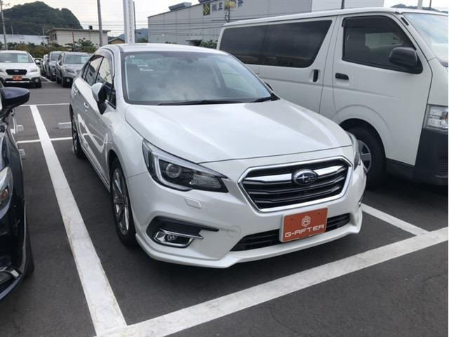 レガシィB4 2.5 リミテッド 4WD 後期モデル黒革シート純正8型ナビ運転支援