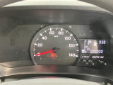 車両状態証明書修復歴の有無も一目瞭然。機能や内装・外装、走行距離、修復歴の有無をチェックし、クルマの状態を10段階にした車両状態証明書。数字や記号を使ってわかりやすく表示しています。