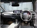 UX 250h バージョンL 4WD 